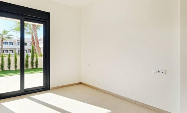 Resale - Apartment / flat - Torrevieja - La Veleta