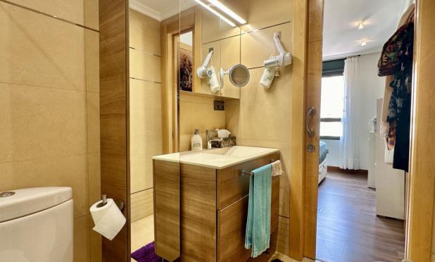 Resale - Apartment / flat - Guardamar del Segura