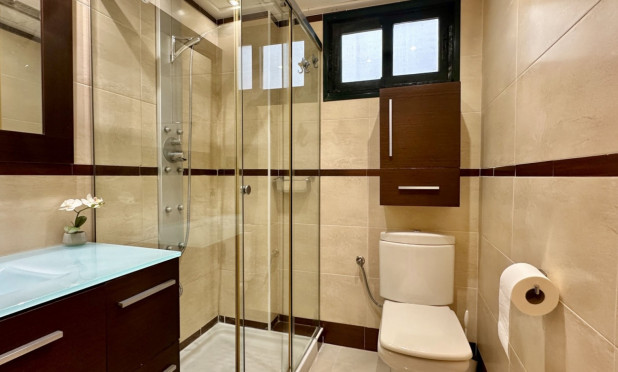 Resale - Apartment / flat - Guardamar del Segura