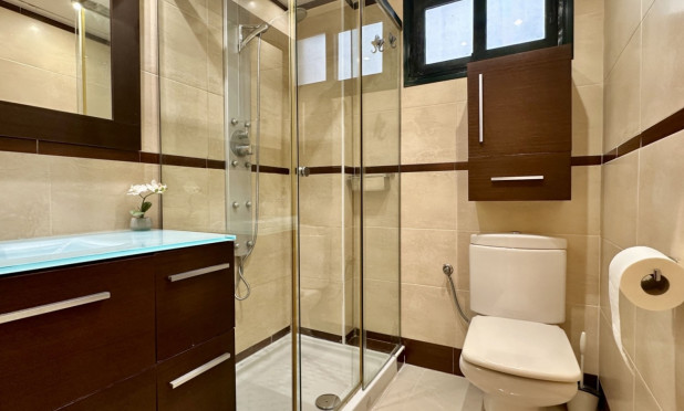 Resale - Apartment / flat - Guardamar del Segura