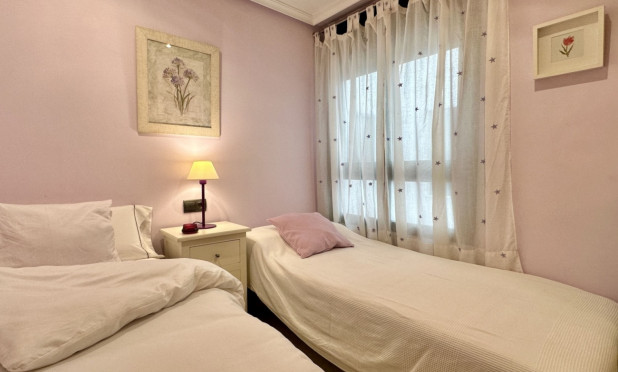 Resale - Apartment / flat - Guardamar del Segura