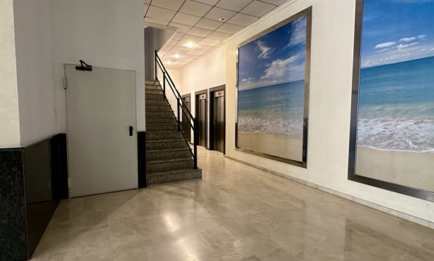 Resale - Apartment / flat - Guardamar del Segura