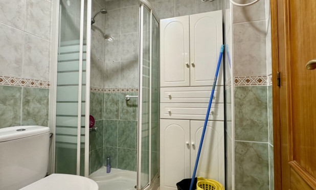 Reventa - Apartamento / piso - Torrevieja