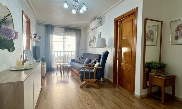 Reventa - Apartamento / piso - Torrevieja