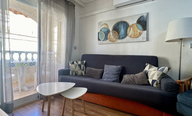 Reventa - Apartamento / piso - Torrevieja