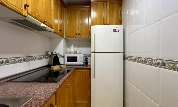 Reventa - Apartamento / piso - Torrevieja
