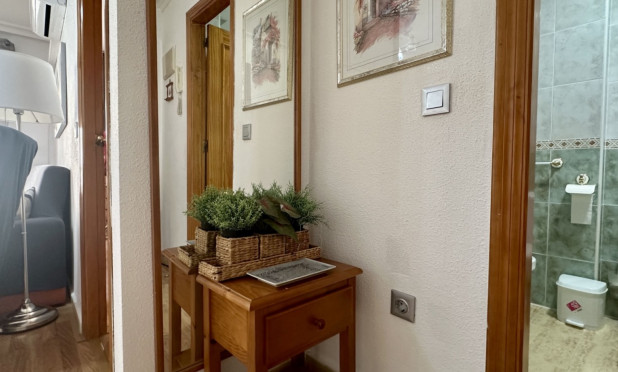 Reventa - Apartamento / piso - Torrevieja