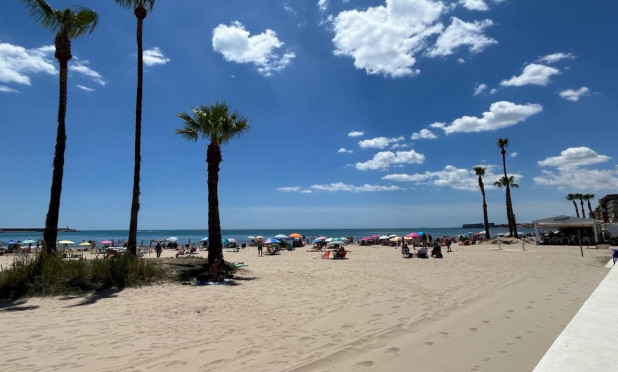 Reventa - Apartamento / piso - Torrevieja