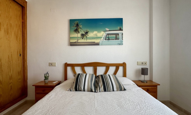 Reventa - Apartamento / piso - Torrevieja