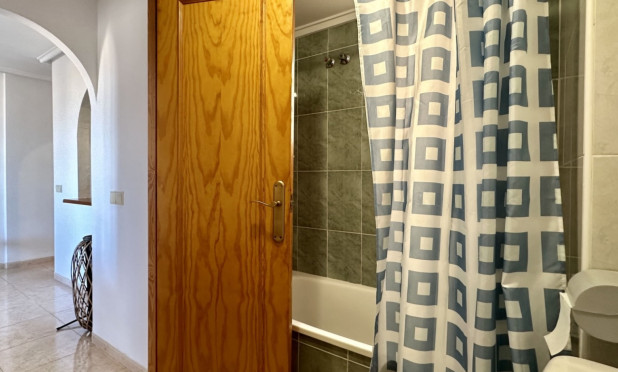 Reventa - Apartamento / piso - Torrevieja