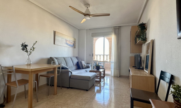 Reventa - Apartamento / piso - Torrevieja