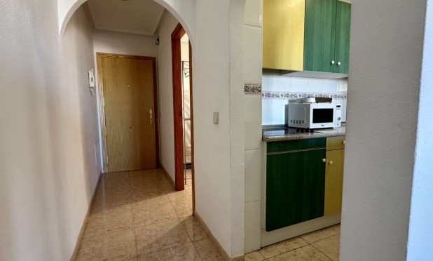 Reventa - Apartamento / piso - Torrevieja