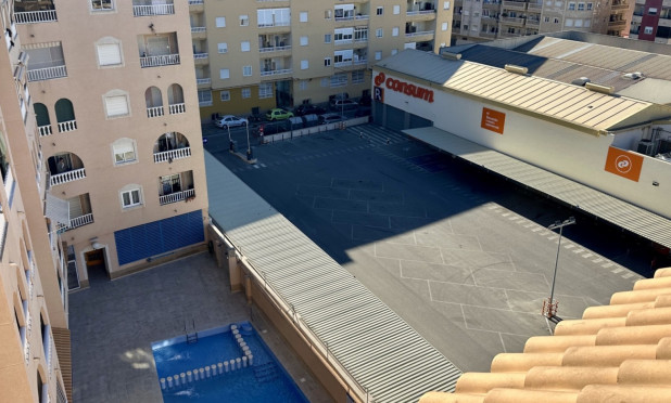Reventa - Apartamento / piso - Torrevieja