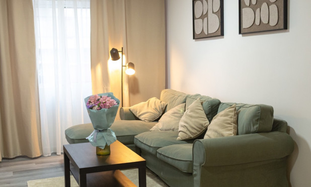 Reventa - Apartamento / piso - Torrevieja
