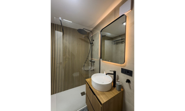 Reventa - Apartamento / piso - Torrevieja