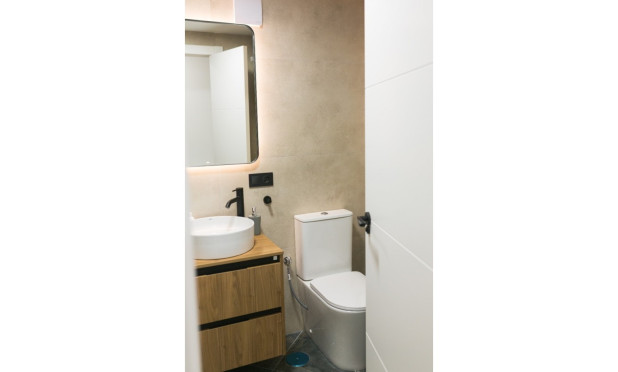 Reventa - Apartamento / piso - Torrevieja