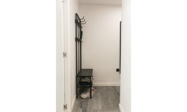 Reventa - Apartamento / piso - Torrevieja