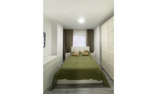 Reventa - Apartamento / piso - Torrevieja