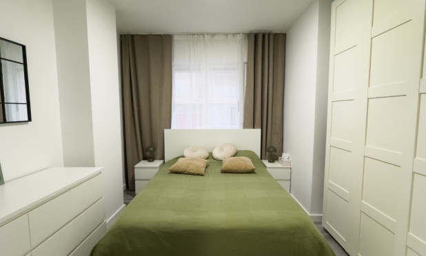Reventa - Apartamento / piso - Torrevieja
