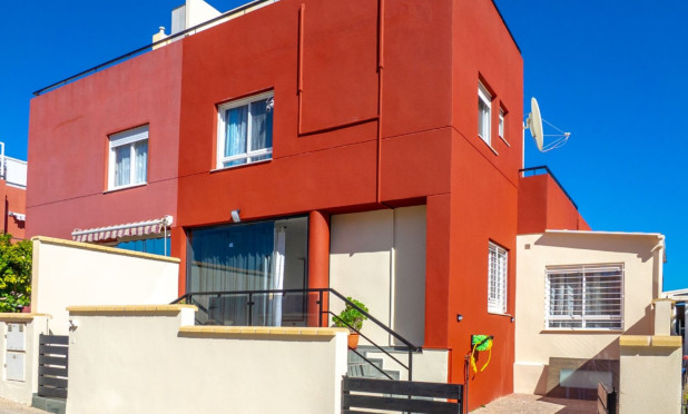 Resale - Townhouse - Orihuela Costa - Villamartín