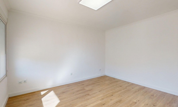 Resale - Apartment / flat - Orihuela Costa - Villamartín