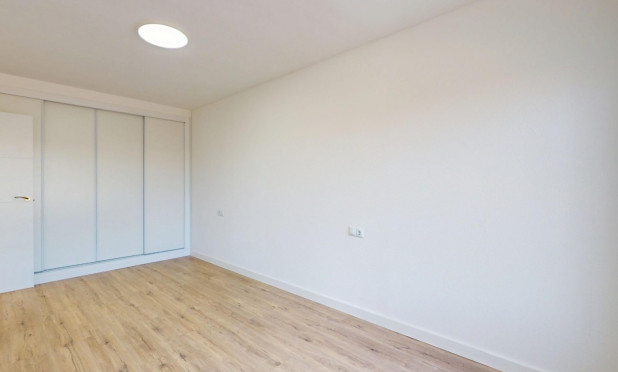 Resale - Apartment / flat - Orihuela Costa - Villamartín