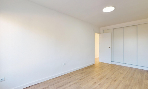 Resale - Apartment / flat - Orihuela Costa - Villamartín