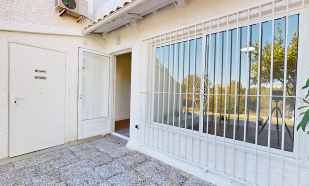 Resale - Apartment / flat - Orihuela Costa - Villamartín