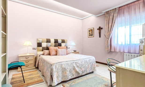 Resale - Villa - Torrevieja - Torrelamata - La Mata