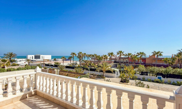 Resale - Villa - Torrevieja - Torrelamata - La Mata