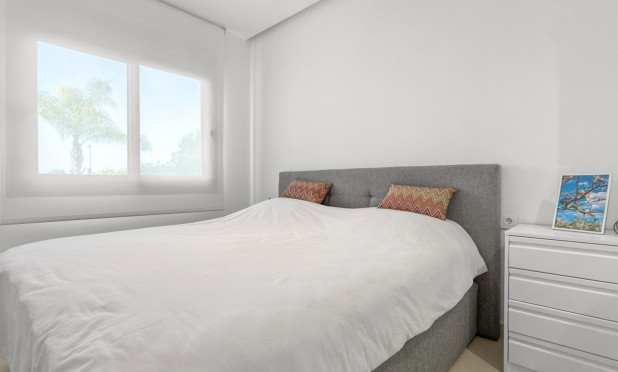 Resale - Apartment / flat - Pilar de la Horadada - Lo Romero Golf