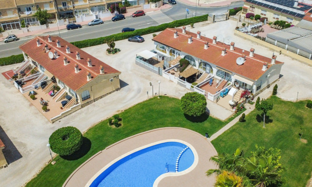 Resale - Townhouse - Ciudad Quesada