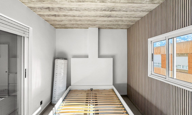 Resale - Apartment / flat - Torrevieja