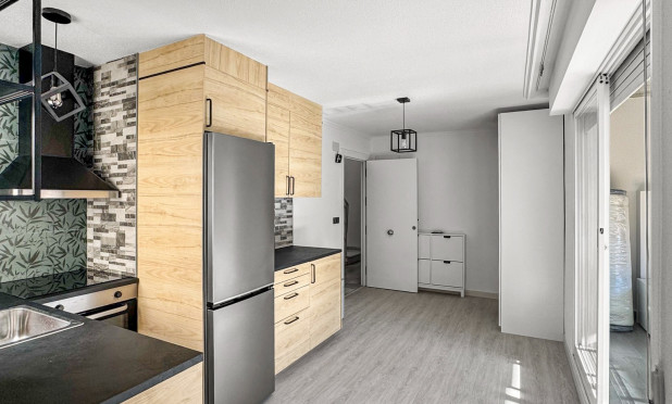 Resale - Apartment / flat - Torrevieja