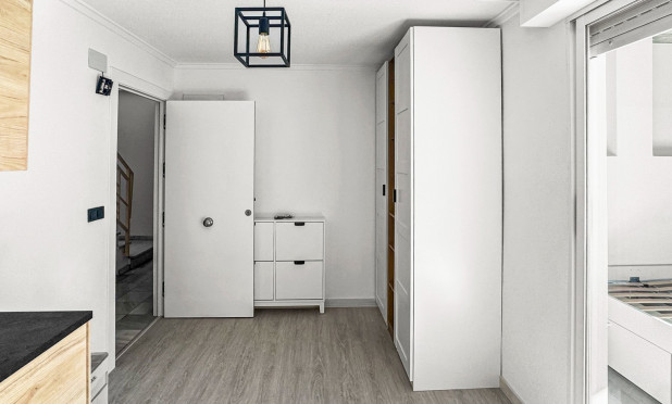 Resale - Apartment / flat - Torrevieja