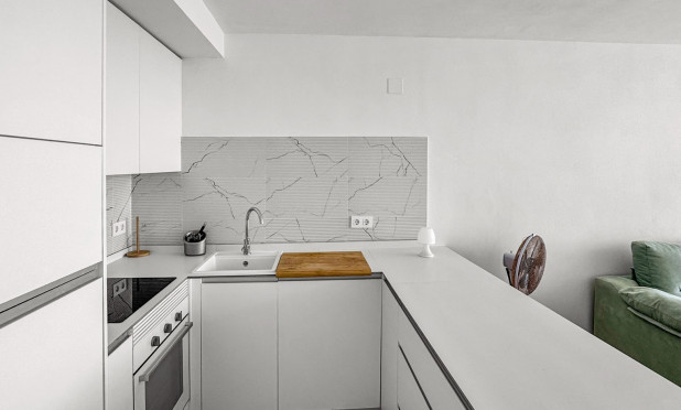 Resale - Apartment / flat - Orihuela Costa - Punta Prima