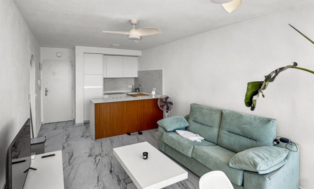 Resale - Apartment / flat - Orihuela Costa - Punta Prima