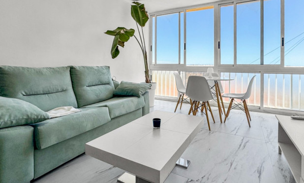 Resale - Apartment / flat - Orihuela Costa - Punta Prima