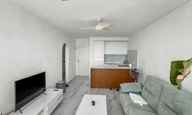 Resale - Apartment / flat - Orihuela Costa - Punta Prima