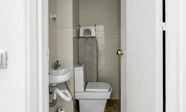 Resale - Apartment / flat - Guardamar del Segura - Pueblo