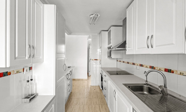 Resale - Apartment / flat - Orihuela Costa - Playa Flamenca