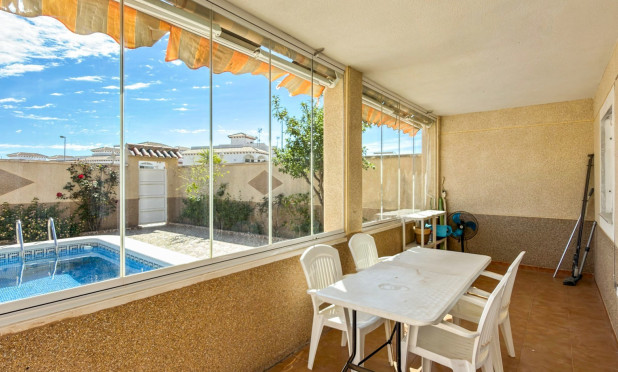 Resale - Apartment / flat - Orihuela Costa - Playa Flamenca