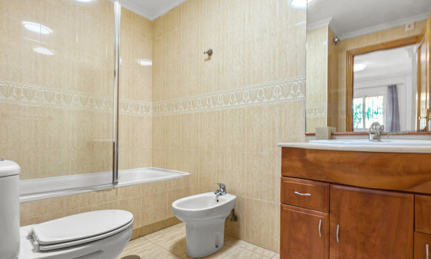 Resale - Apartment / flat - Orihuela Costa - Playa Flamenca