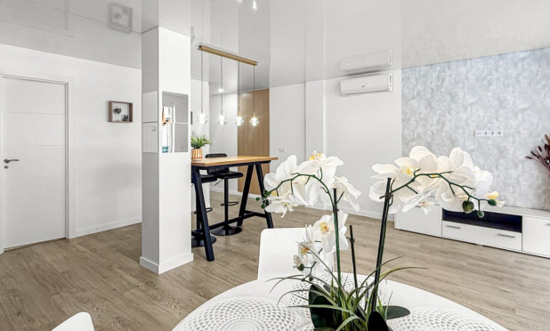 Wiederverkauf - Wohnung - Torrevieja - El Acequión - Los Náufragos