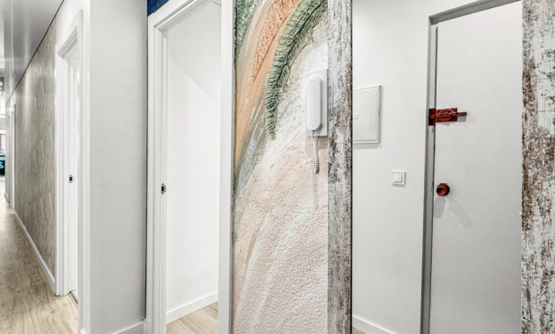 Wiederverkauf - Wohnung - Torrevieja - El Acequión - Los Náufragos