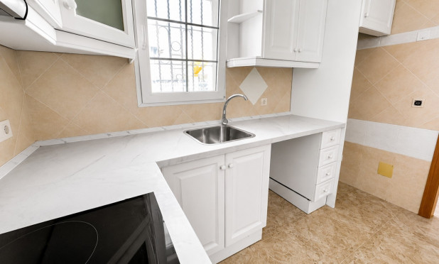 Resale - Townhouse - Orihuela Costa - Playa Flamenca