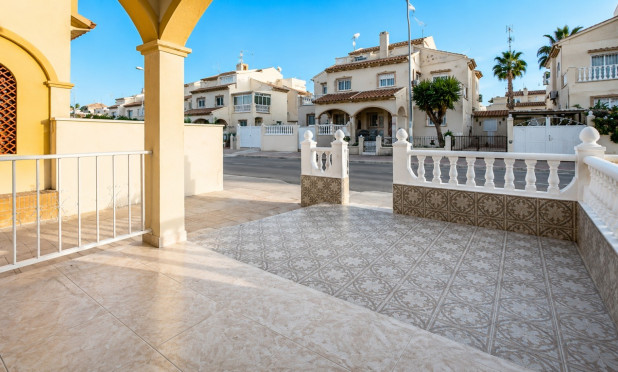 Resale - Townhouse - Orihuela Costa - Playa Flamenca