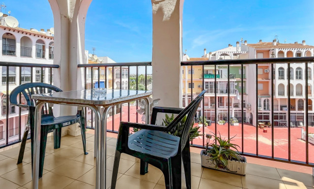 Resale - Apartment / flat - Torrevieja - Mar Azul