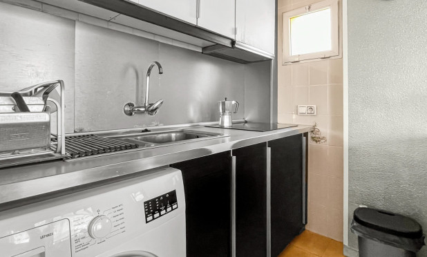 Resale - Apartment / flat - Torrevieja - Mar Azul