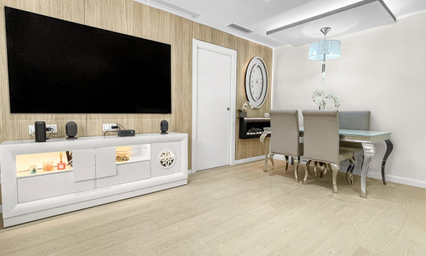 Reventa - Apartamento / piso - Torrevieja